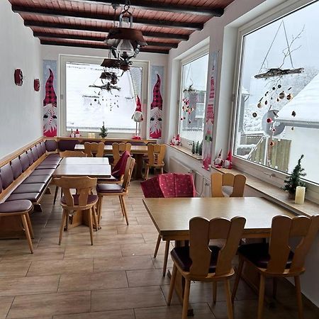 Haus Astenblick In Winterberg Fuer Bis Zu 35 Personen Fuer Wanderveranstaltungen Und Familienfeiern Exteriér fotografie