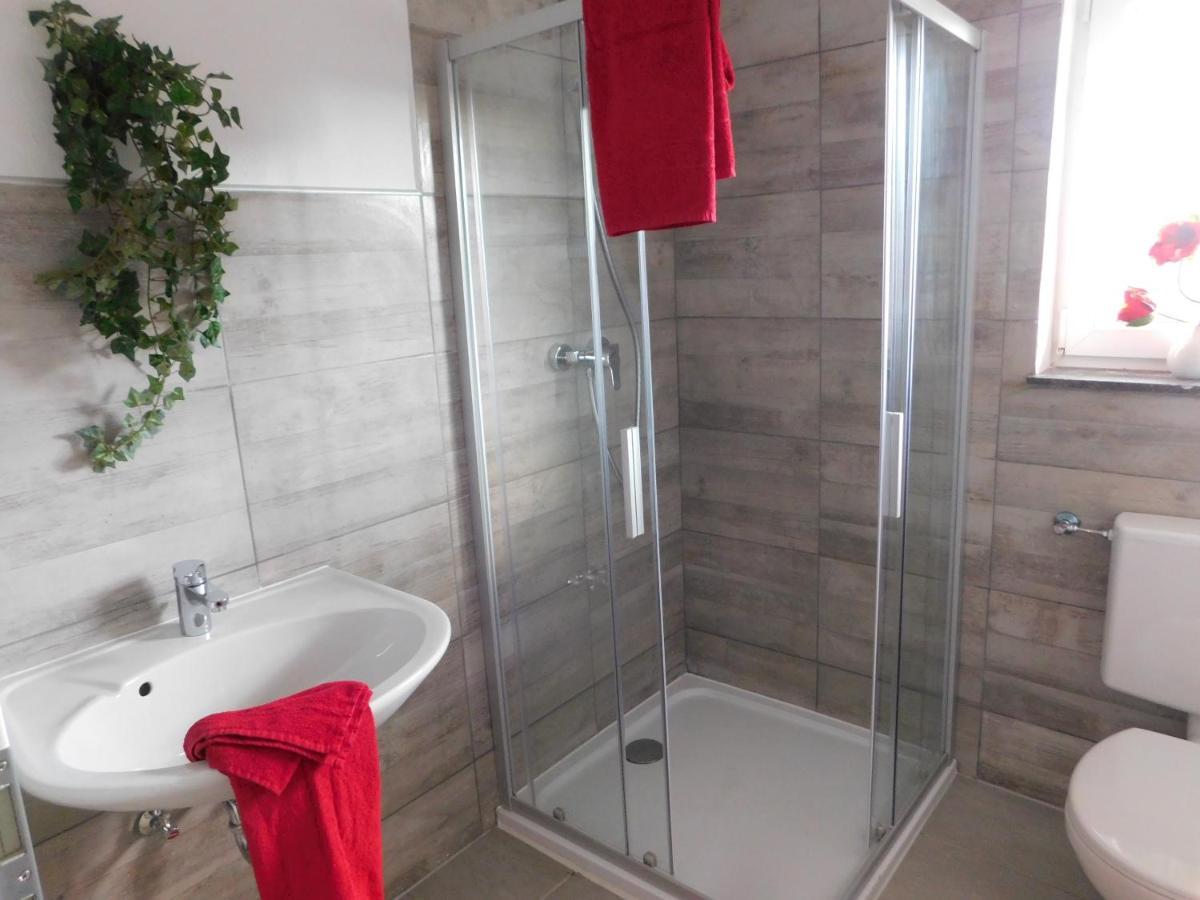 Haus Astenblick In Winterberg Fuer Bis Zu 35 Personen Fuer Wanderveranstaltungen Und Familienfeiern Exteriér fotografie